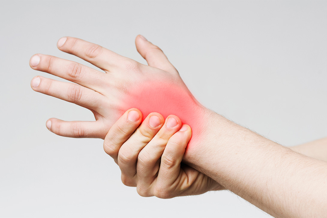 関節リウマチの原因は歯周病？驚きの相関関係